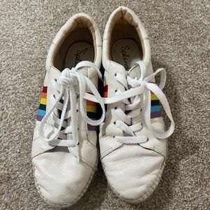 Splendid rainbow stripe sneakers